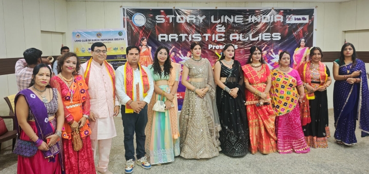 स्टोरी लाइन इंडिया और आर्टिस्टिक एलायंस द्वारा डांडिया कार्यक्रम का आयोजन,शामिल हुए कई लोग