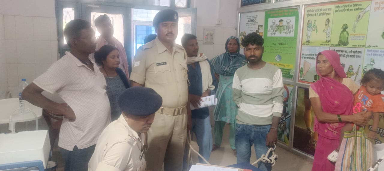 तेज रफ्तार बाइक ने मारी टक्कर एक व्यक्ति गंभीर रूप से घायल