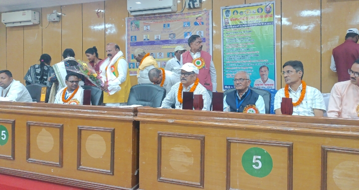 अखिल भारतीय दुसाध उत्थान परिषद द्वारा शिखर सम्मेलन का आयोजन,6 राज्यो से शामिल हुए प्रतिनिधि